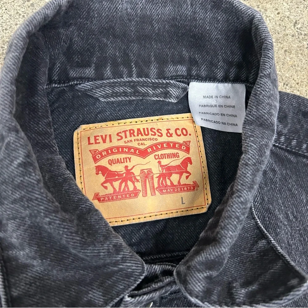 Vintage Levi's Denim Jacket Mens Large Black Y2K Type 3 Trucker Workwear Coat - Picture 4 of 11